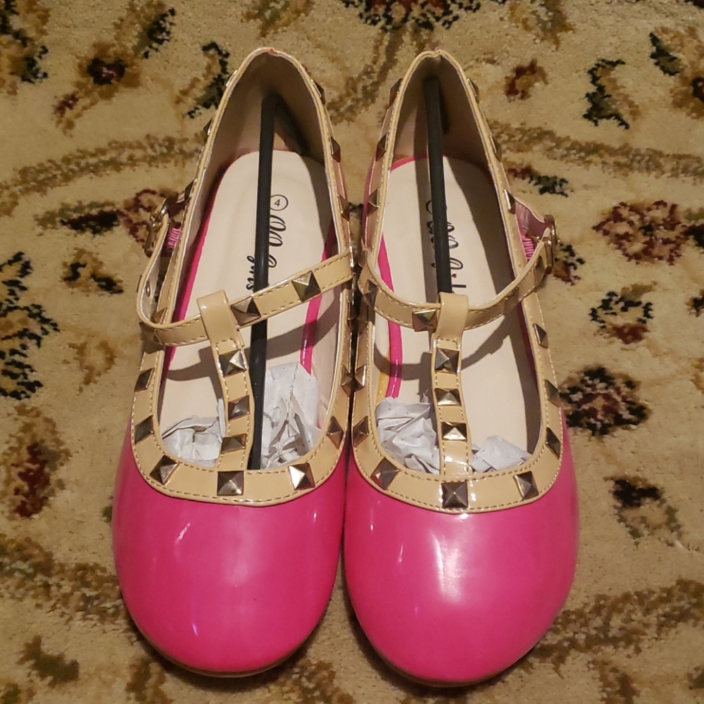 QQ Girls Size 4 Studded Fuchsia Flats